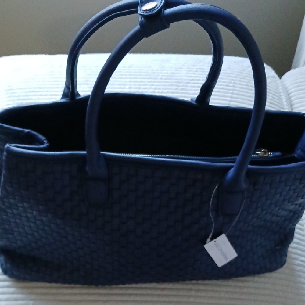 NWT Lulu Dharma Navy Blue